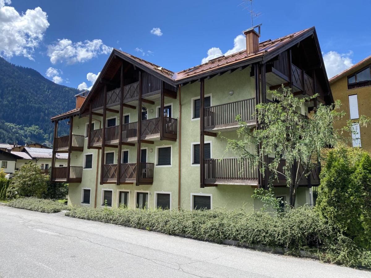 Condominio Gaiolin Giustino Exterior foto